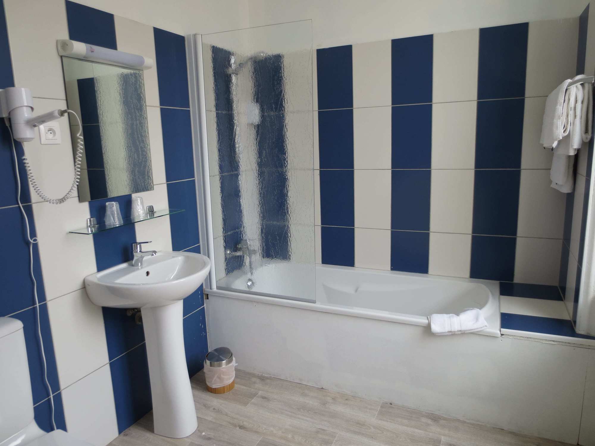 Hotel Phoebus La Tremblade Room photo